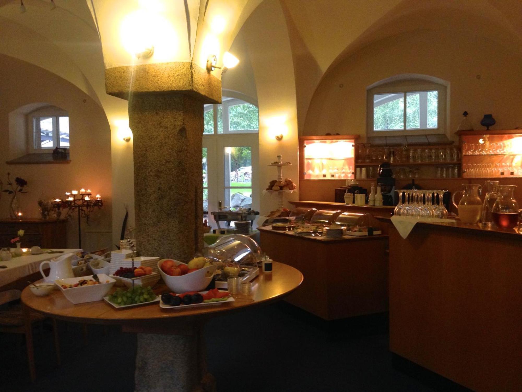Dein Gutshof Hotel & Ferienwohnungen Görlitz Dış mekan fotoğraf