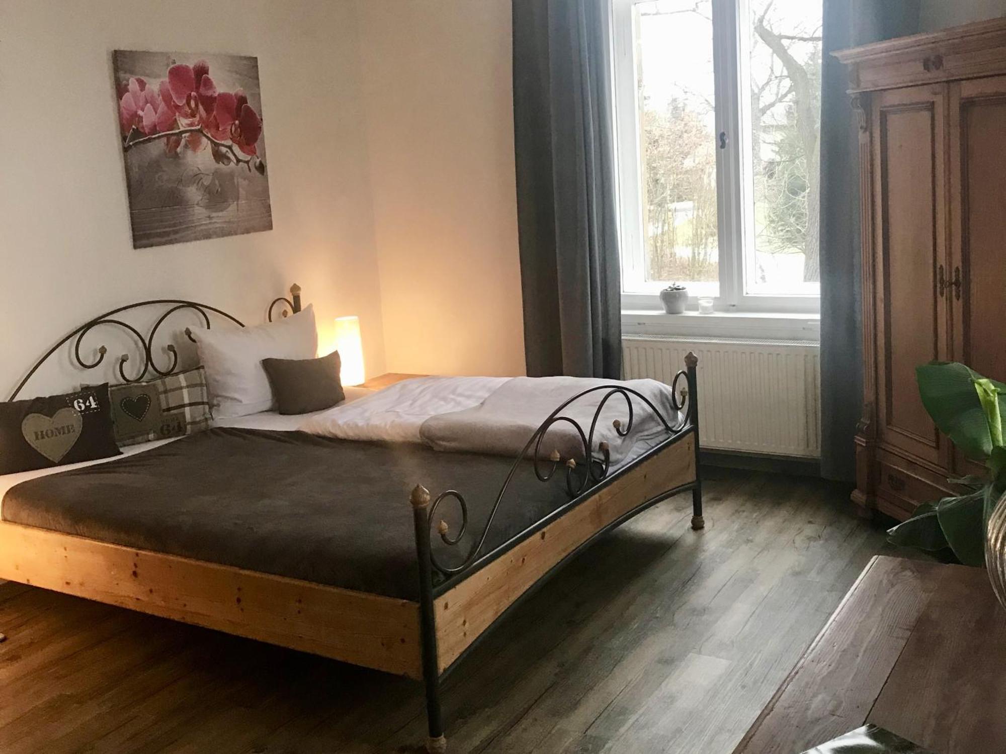 Dein Gutshof Hotel & Ferienwohnungen Görlitz Oda fotoğraf