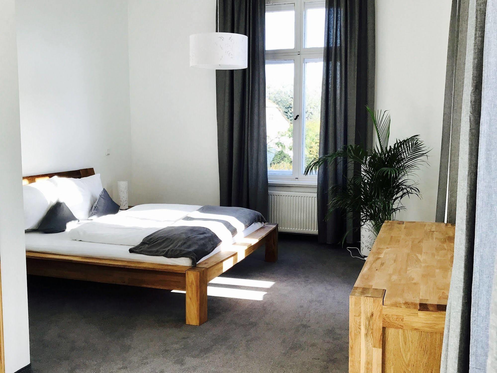 Dein Gutshof Hotel & Ferienwohnungen Görlitz Dış mekan fotoğraf